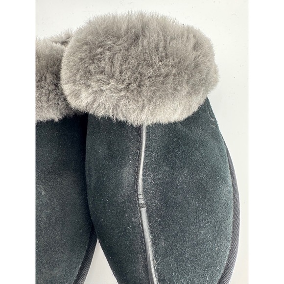 Ugg Scuffette II Slipper Black Suede Genuine Shearling Lined Women's 8 - Picture 12 of 12